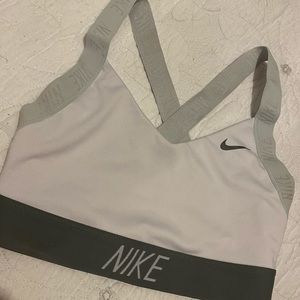 nike sports bra